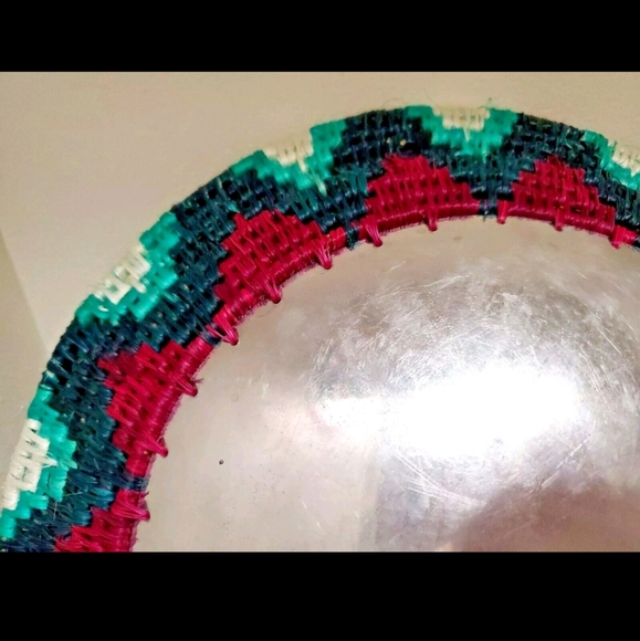 Gone Rural African Fair Trade Handmade Reed & Metal Basket New - Picture 4 of 5